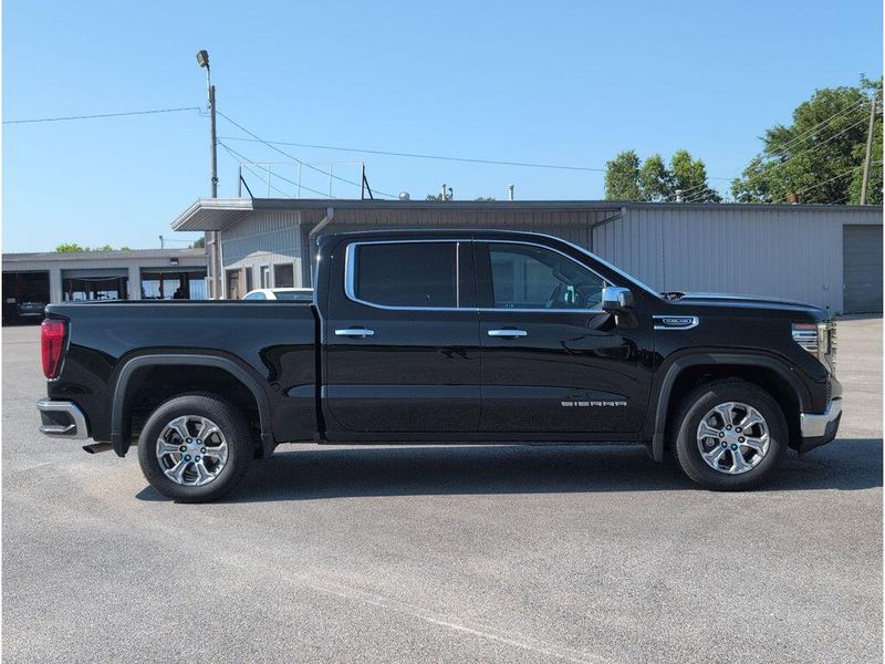 Used 2025 GMC Sierra 1500 SLTImage 6