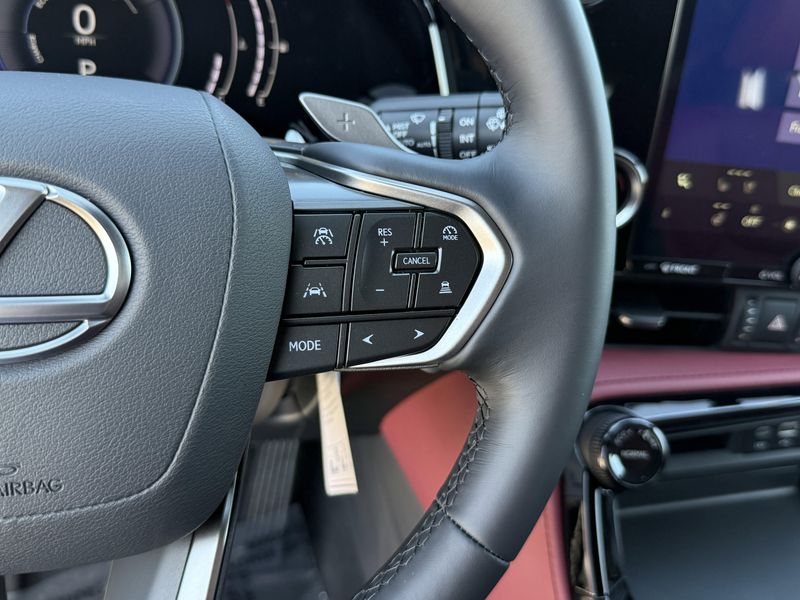 2025 Lexus NX 350h PremiumImage 23