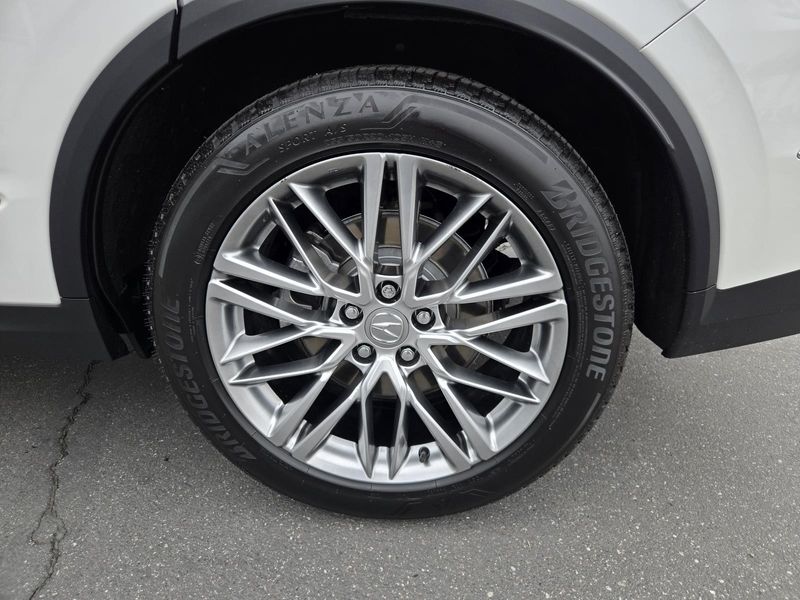 Used 2022 Acura MDX SH-AWD w/Advance Package