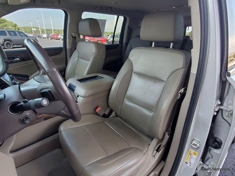 Used 2017 GMC Yukon XL SLTImage 29