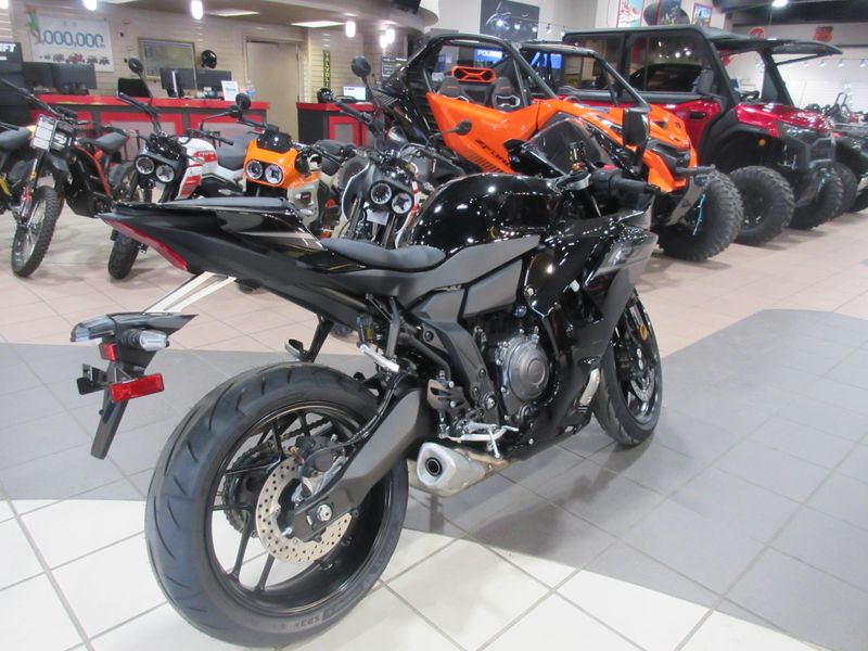 NEW 2026 YAMAHA YZF-R7 Image 5