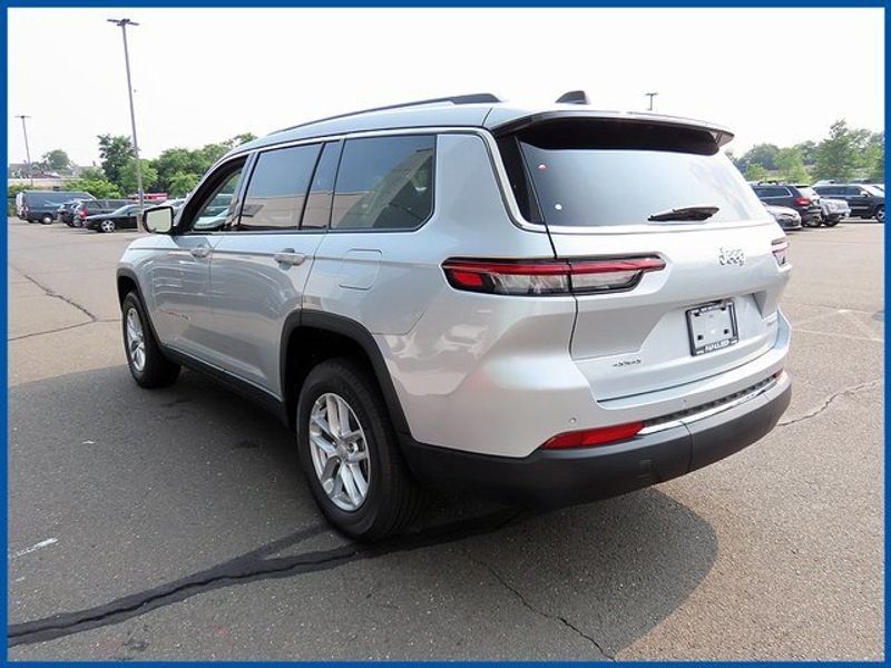 2023 Jeep Grand Cherokee Laredo in a Silver Zynith exterior color and Blackinterior. Papas Jeep Ram In New Britain, CT 860-356-0523 papasjeepram.com 