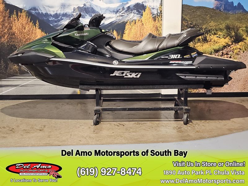 2024 Kawasaki JET SKI ULTRA 310LX Image 12