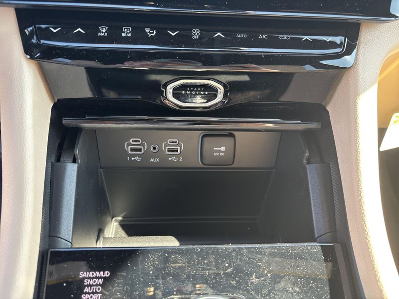 New 2026 Jeep Grand Cherokee Limited 4x4Image 34