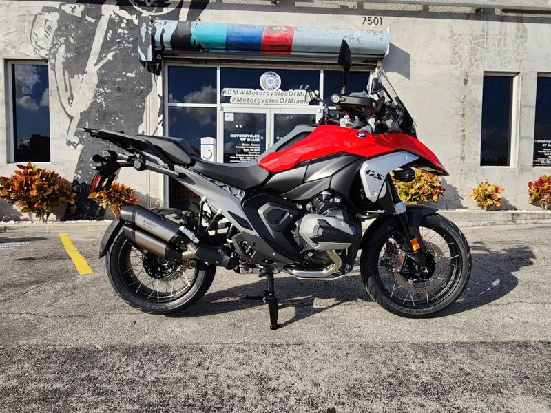 2026 BMW R 1300 GSImage 11