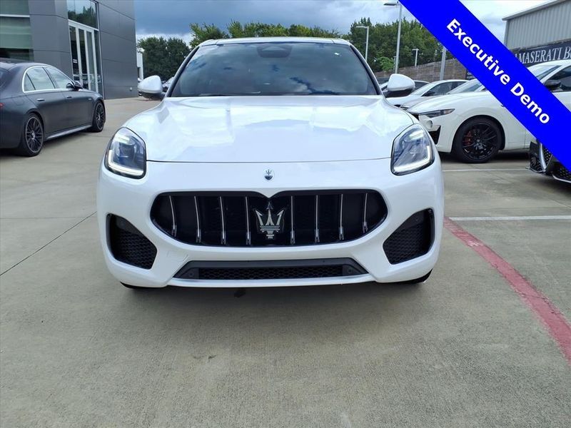 New 2025 Maserati Grecale Image 4