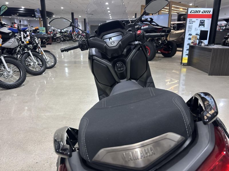 New 2026 Yamaha Xmax Image 24