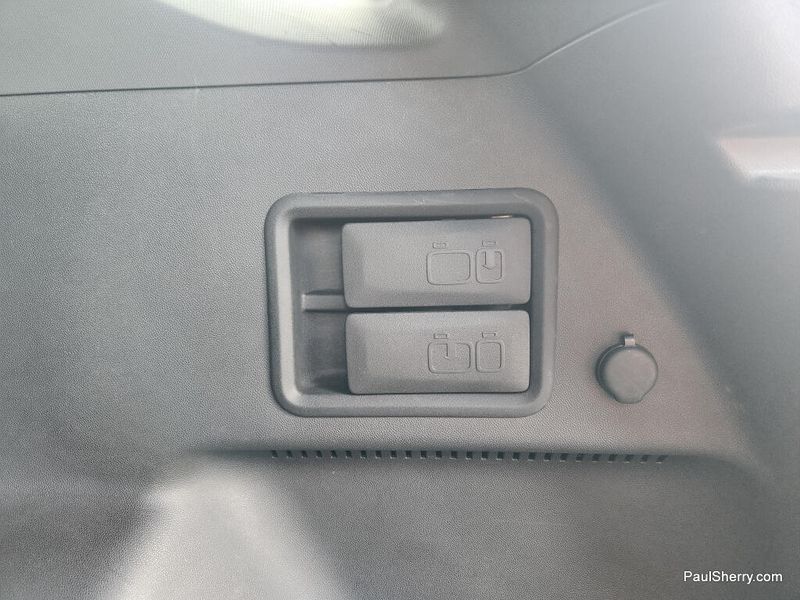 Used 2021 Chevrolet Equinox LT