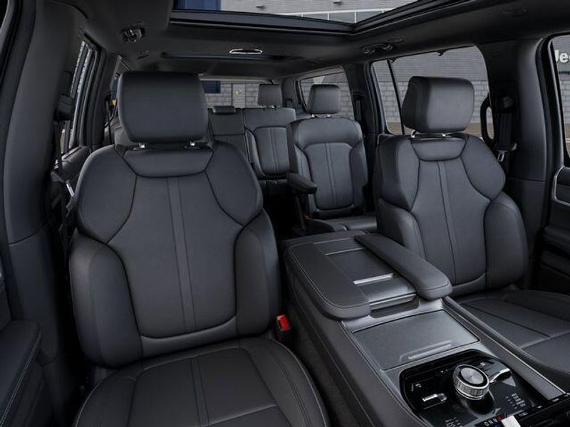 2026 Jeep Grand Wagoneer Limited ReserveImage 16