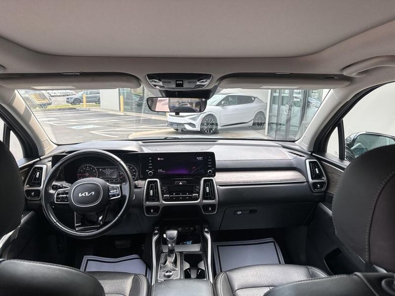 2022 Kia Sorento X-Line EXImage 18