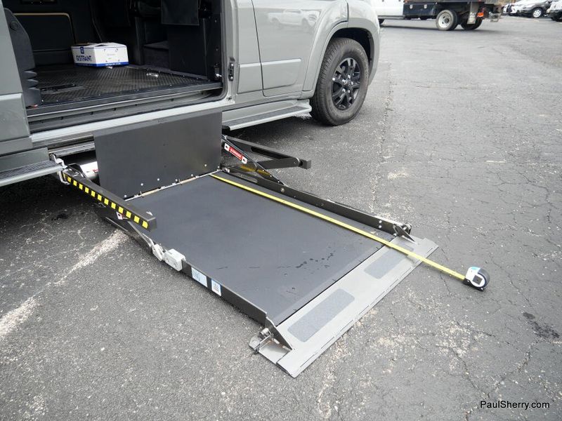 New 2026 RAM Promaster 2500 Slt+ Window Van High Roof 159' Wb