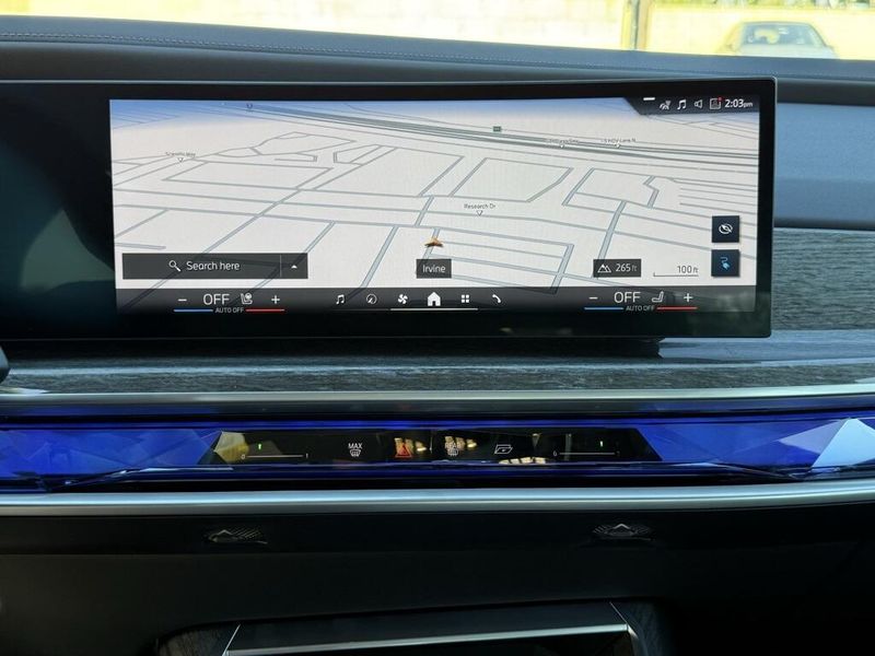 Used 2025 BMW i7 eDrive50Image 29