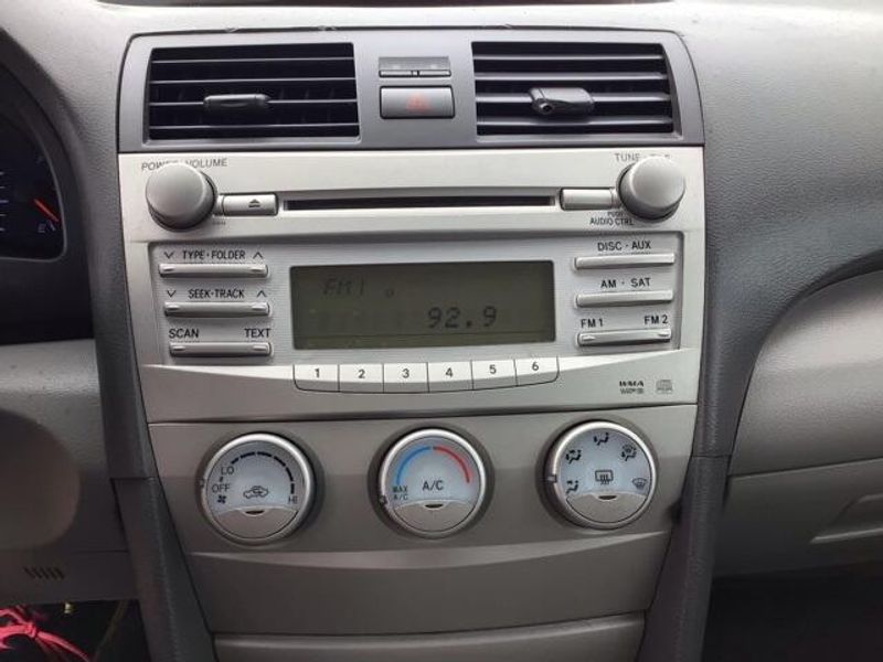 2011 Toyota Camry LEImage 12