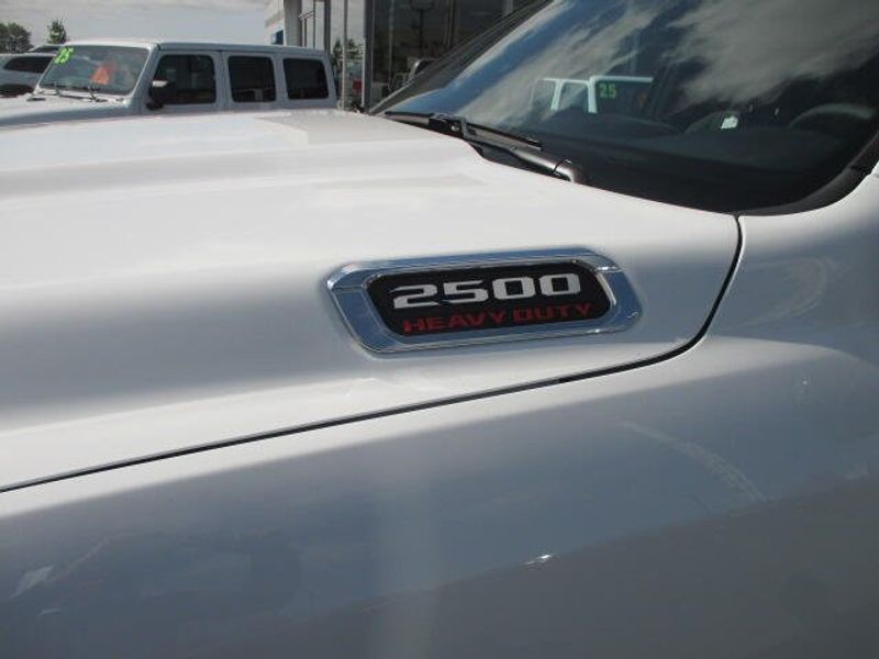 2025 RAM 2500 Big Horn Crew Cab 4x4 6