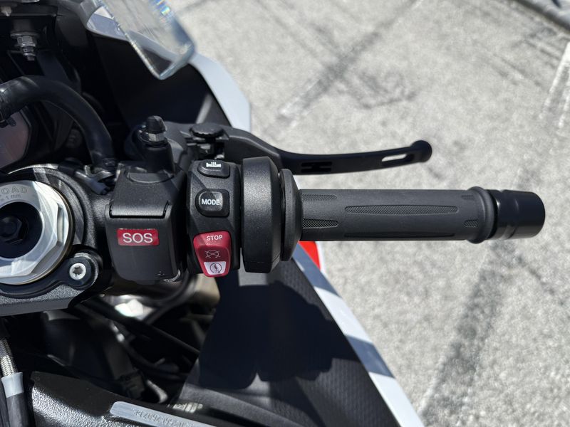 New 2025 BMW S 1000 RR 
