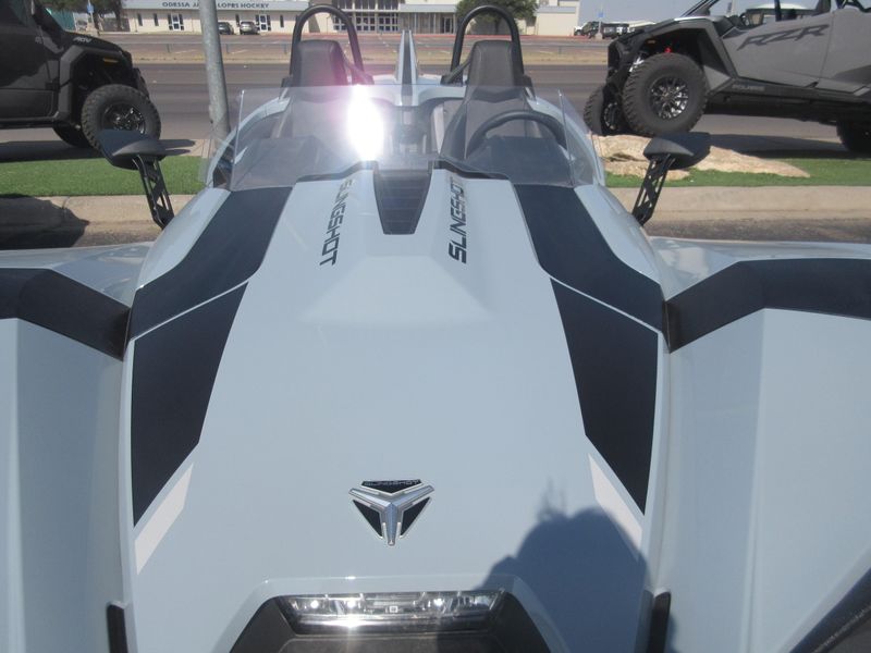 USED 2024 POLARIS SLINGSHOT SL AUTODRIVE Image 8