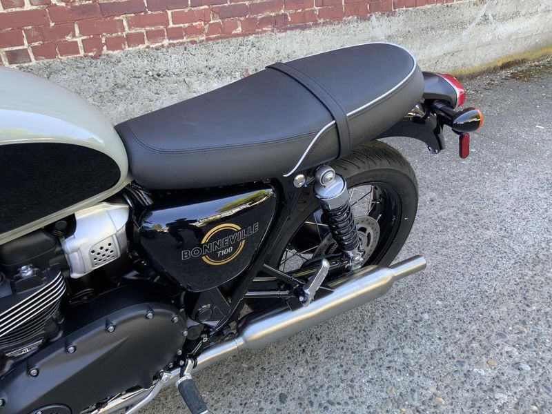 2026 Triumph BONNEVILLE T100