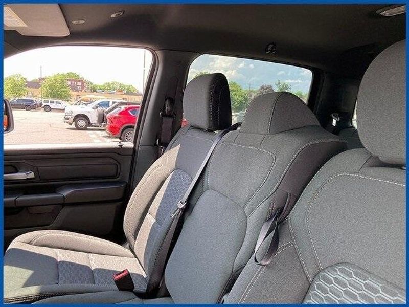 New 2025 RAM 1500 Image 14