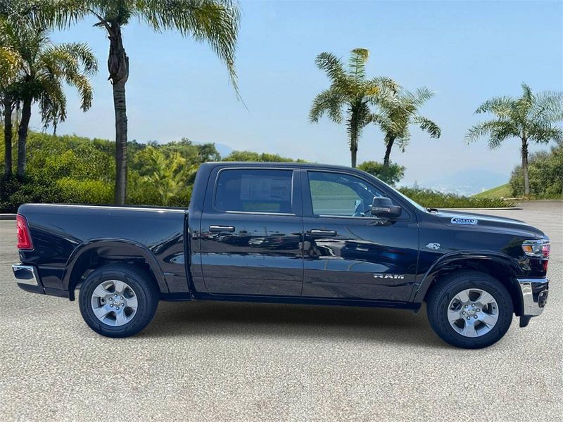 New 2026 RAM 1500 Big Horn Crew Cab 4x2 5'7' Box