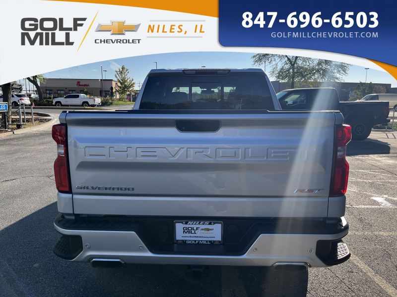 2019 Chevrolet Silverado 1500 RST photo 4