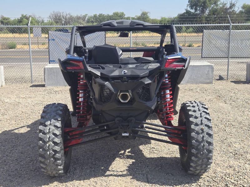 New 2026 Can-Am MAVERICK X3 XRS TRR SAS 
