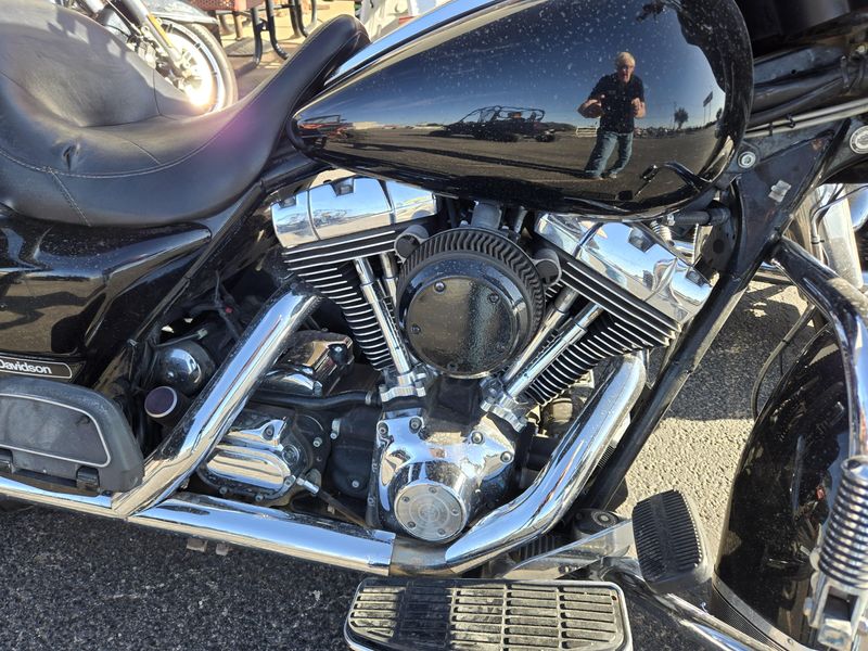 2004 HARLEY ULTRA CLASSIC Image 9