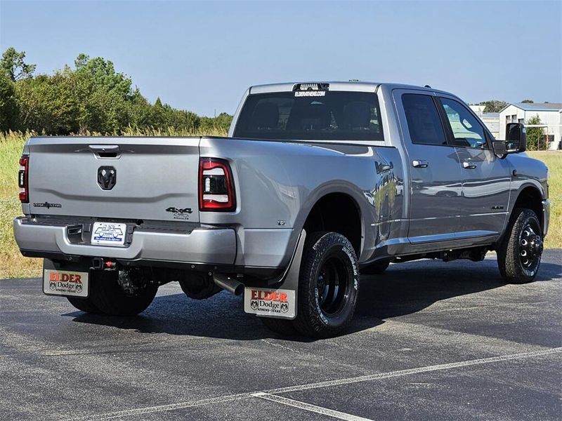 2024 RAM 3500 Lone Star Crew Cab 4x4 8