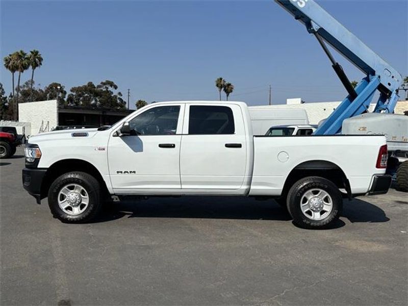 2022 Ram 2500 Tradesman photo 2