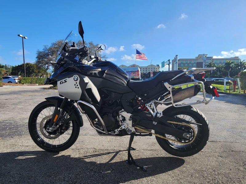 2026 BMW F 900 GS AdventureImage 1