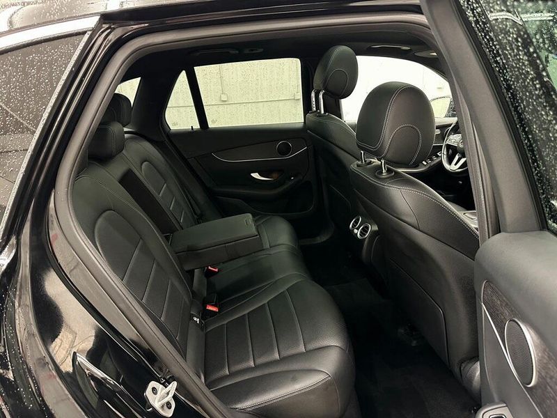 2021 Mercedes-Benz GLC 300 300Image 27