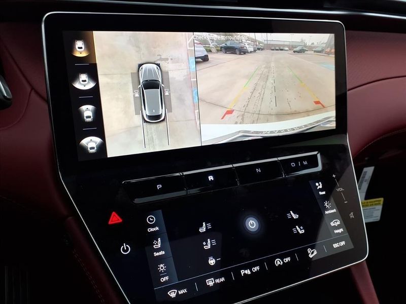 New 2026 Maserati Grecale ModenaImage 10