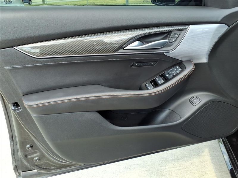 Used 2024 Cadillac CT5 V-SeriesImage 21