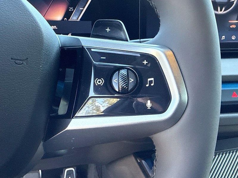 New 2026 BMW X3 30 xDriveImage 23