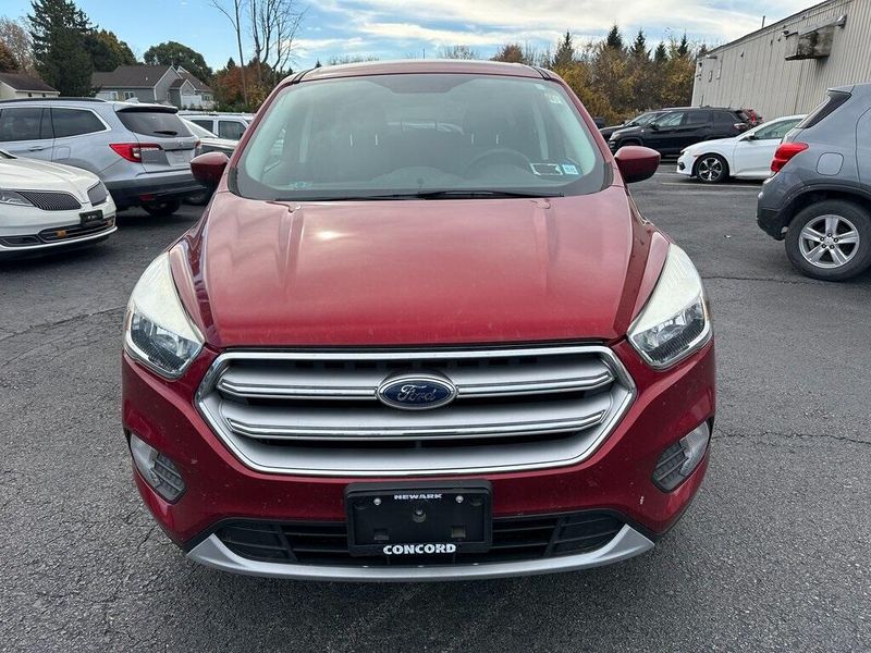 2017 Ford Escape SEImage 9