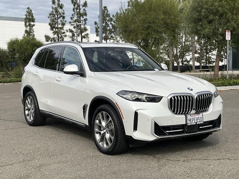 2024 BMW X5 xDrive40iImage 2