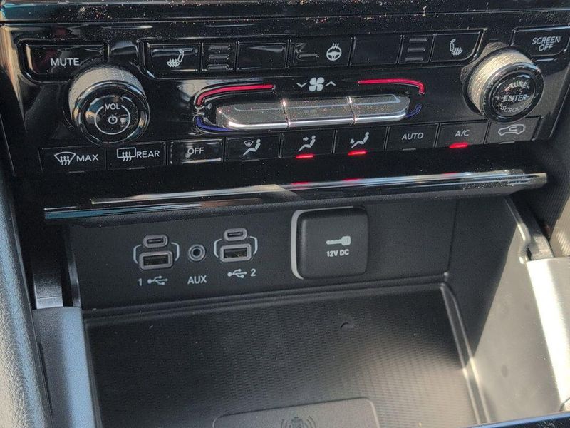 New 2025 Jeep Grand Cherokee Altitude X 4x2Image 16