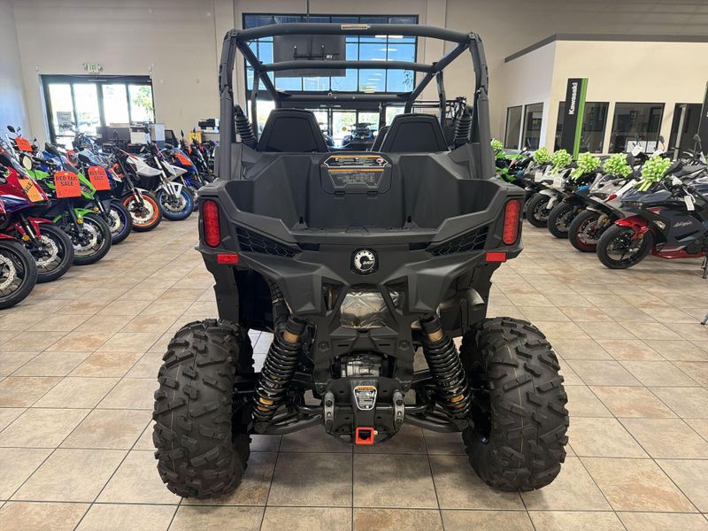 New 2025 Can-Am MAVERICK SPORT MAX DPS 1000R Image 16