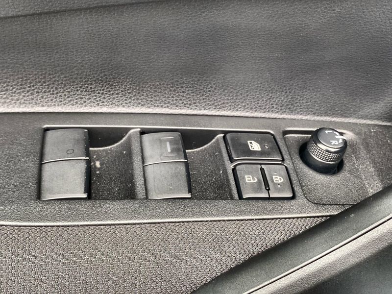 2024 Toyota Corolla LEImage 22