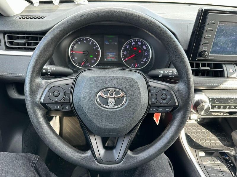 2021 Toyota RAV4 LEImage 2
