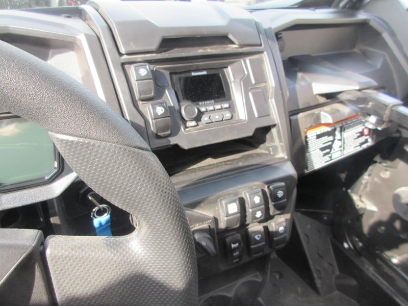 USED 2026 KAWASAKI TERYX KRX 1000 BLACKOUT EDITION Image 18