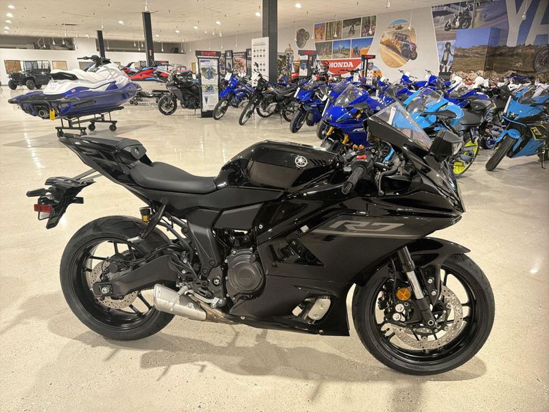 New 2026 Yamaha YZF-R7 Image 18