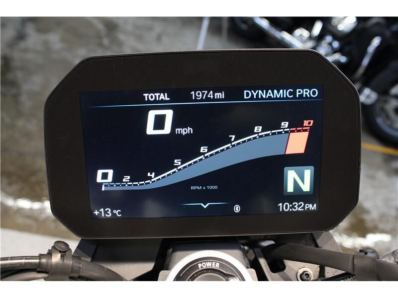 2023 BMW F 900 R Image 5