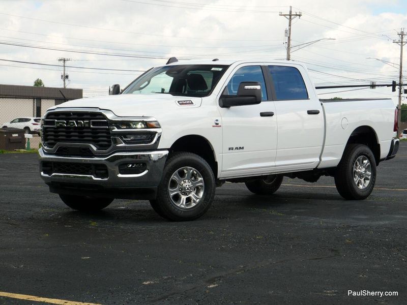 New 2025 RAM 2500 Big Horn Crew Cab 4x4 6'4' Box