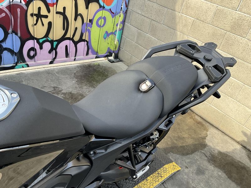 New 2026 BMW R 1300 RS Image 12