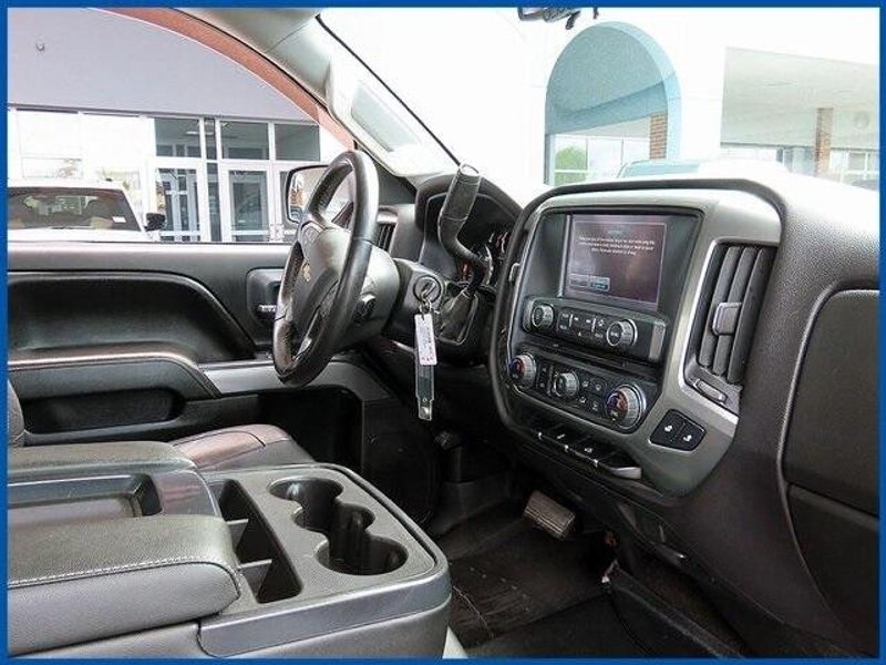 2015 Chevrolet Silverado 2500HD LTImage 8