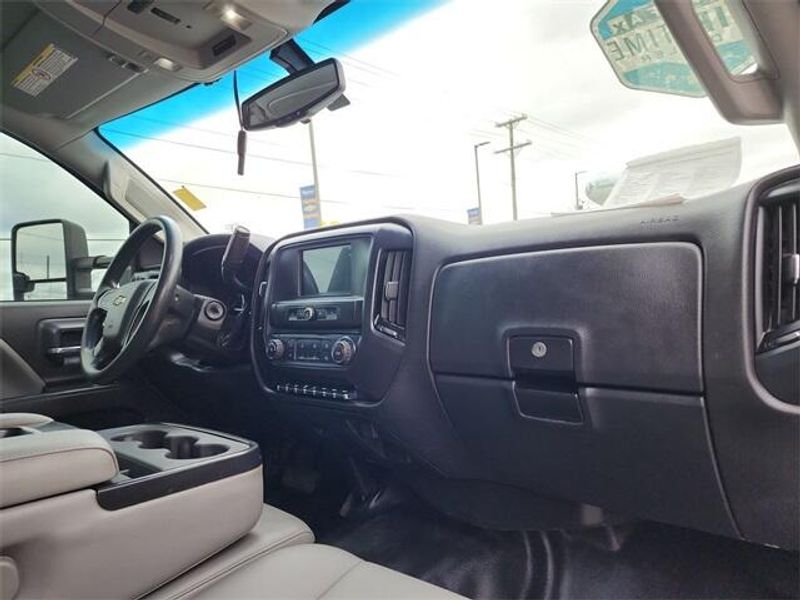 2021 Chevrolet Silverado 4500HD Work TruckImage 29