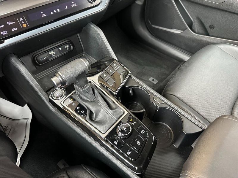 2023 Kia Sportage EXImage 8