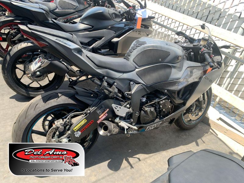 Used 2025 Kawasaki NINJA ZX-6R ABS Image 1