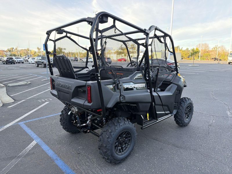 New 2026 Honda PIONEER 700-4 DELUXE Image 17