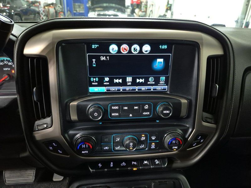 2017 GMC Sierra 1500 DenaliImage 28